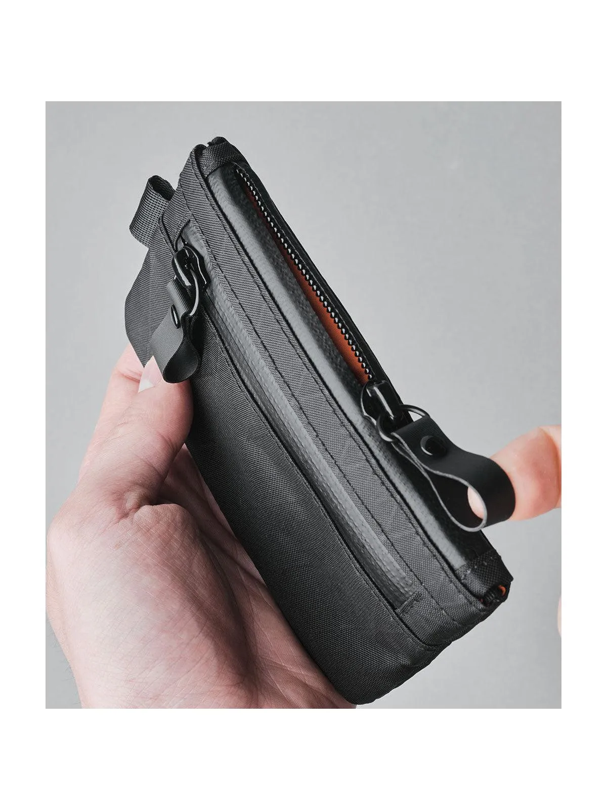 Alpaka Zip Pouch Black