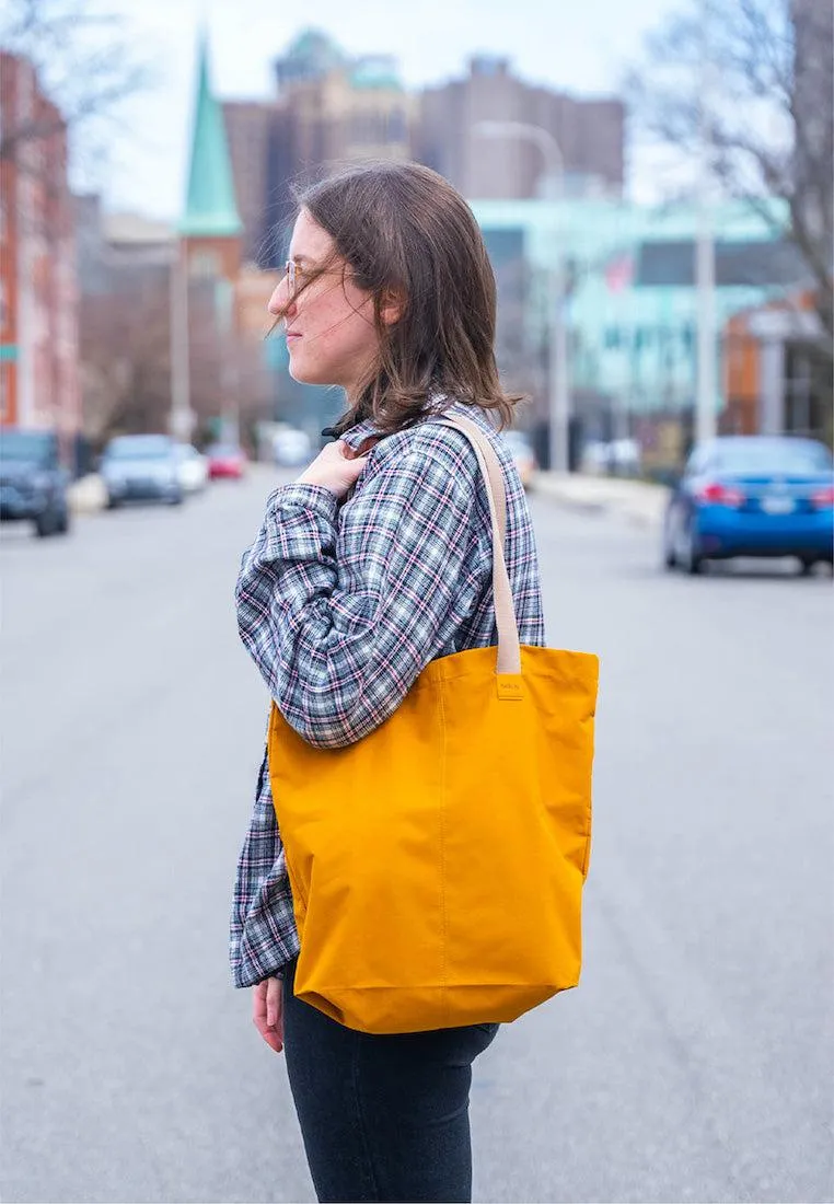 Bellroy City Tote Hot Sauce