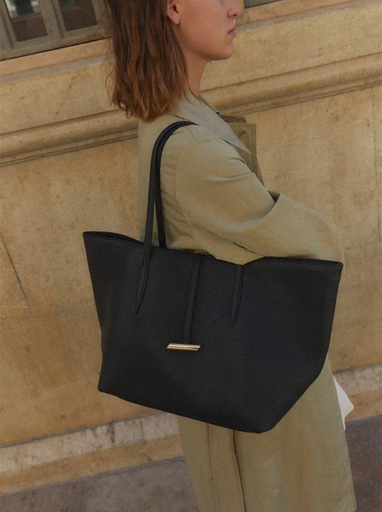 Penne Tote black