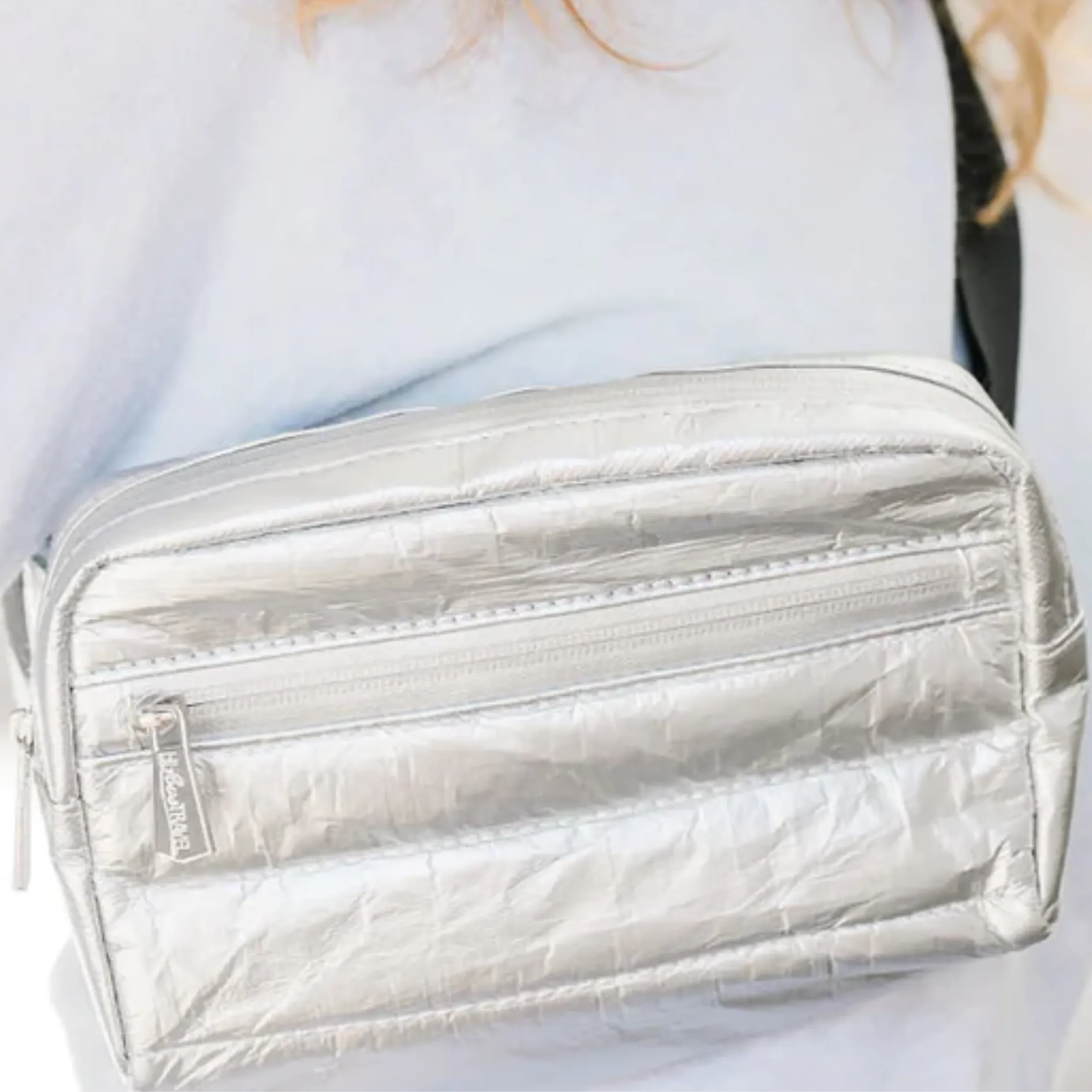 Silver Puffer Water Resistant Fanny Pack by HiLoveTravel