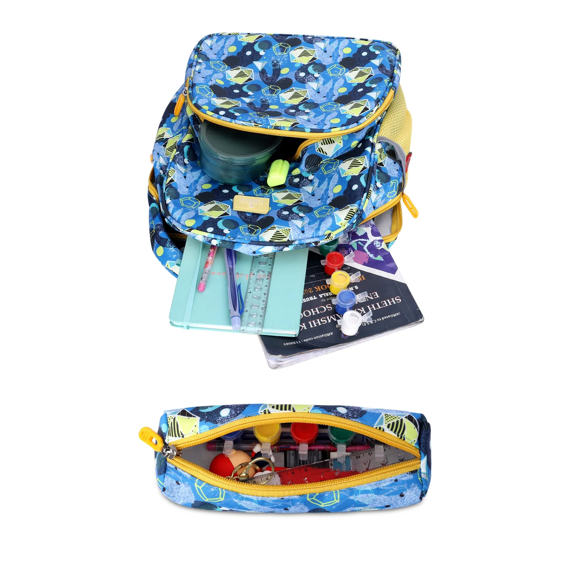 THE CLOWNFISH Cosmic Critters Series Printed Polyester 15 Litres Kids Standard Backpack School Bag With Free Pencil Staionery Pouch Daypack Picnic Bag For Tiny Tots Of Age 5-7 Yrs (Light Blue),Medium